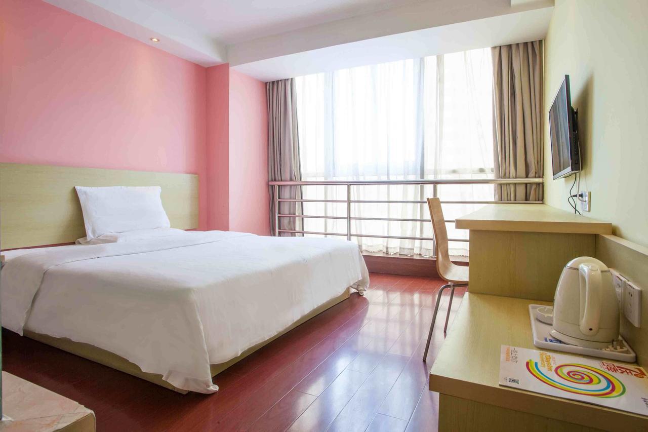 7Days Inn Nanjing Xuanwu Lake East Coach Terminal Exterior photo